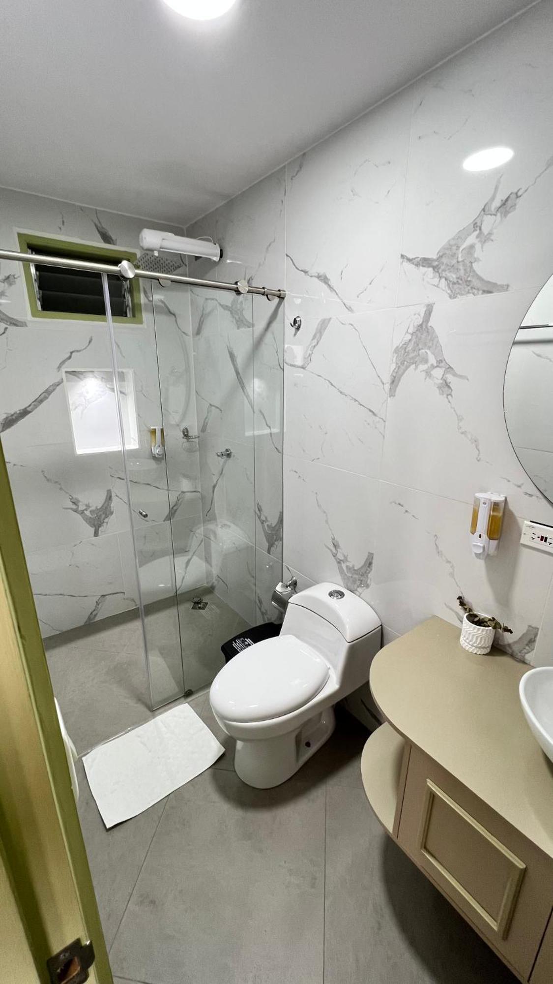 Hotel Chromatic Guatapé Kültér fotó