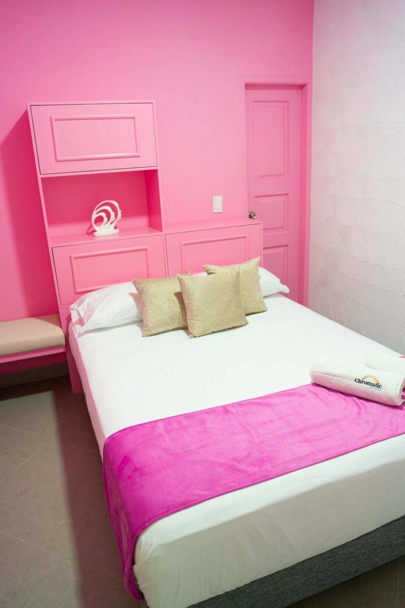 Hotel Chromatic Guatapé Kültér fotó